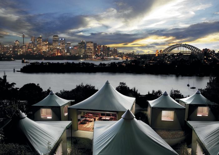 Accommodation overlooking Sydney Harbour for Taronga Zoo's 'Roar and Snore'