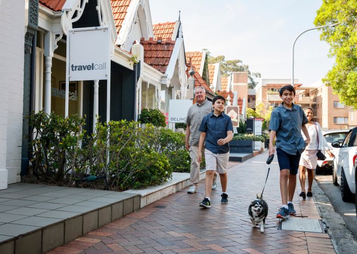 Family enjoying dog walking and shopping in Double Bay, Sydney East
