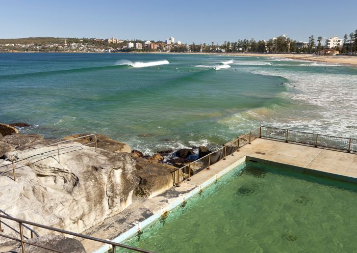 Scenic view of Queenscliff Rockpool, Manly