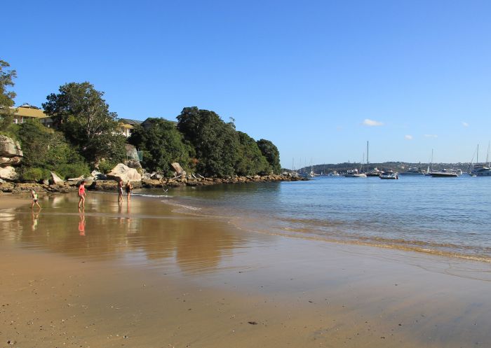 Collins Flat beach, Sydney Harbour National Park - Credit: Natasha Webb/DCCEEW Collins Flat beach, Sydney Harbour National Park