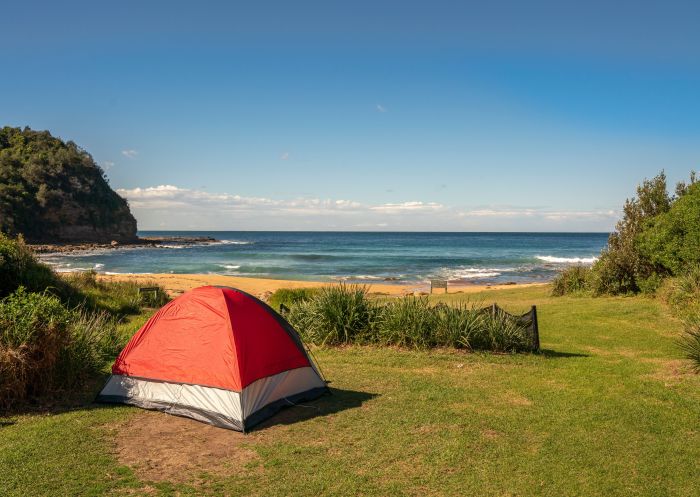 Little Beach campground, Bouddi National Park - Credit: John Spencer | DCCEEW Campground facilities, Little Beach campground, Bouddi National Park - Credit: John Spencer | DCCEEW