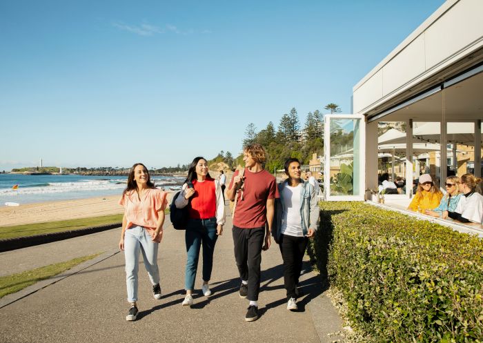 Diggies Cafe, Wollongong Young people visiting, Diggies Cafe, Wollongong
