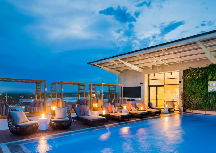 The William Inglis Hotel, Warwick Farm - Credit: The William Inglis Hotel Chiltern rooftop pool, The William Inglis Hotel, Warwick Farm