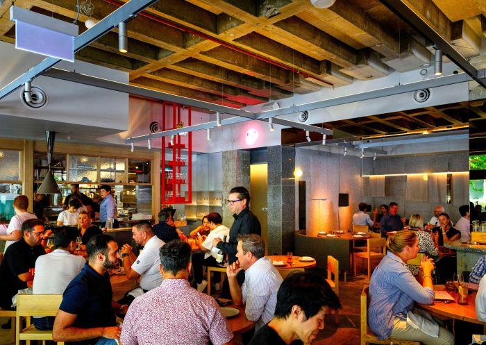 雪梨克拉倫斯國王酒店 - 圖片來源:克拉倫斯國王酒店 顧客在雪梨克拉倫斯國王餐廳用餐 - 圖片來源:克拉倫斯國王