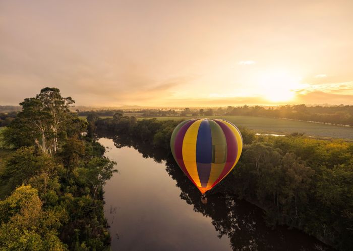Watching the sunrise, Balloon Aloft, Camden