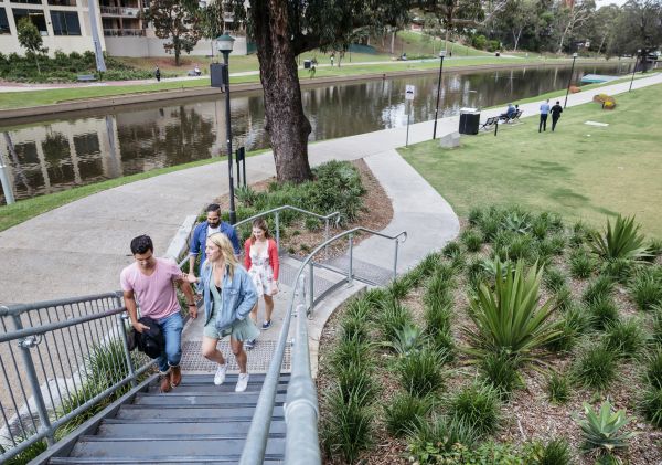 Meander along the Parramatta River