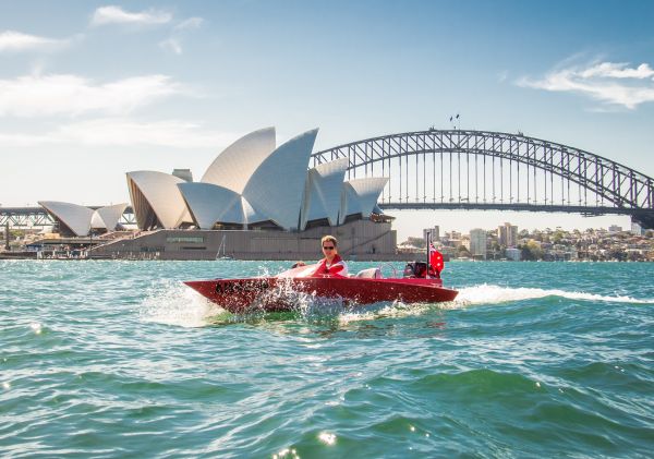 Explore Sydney Harbour. Image credit: Caroline Marschner