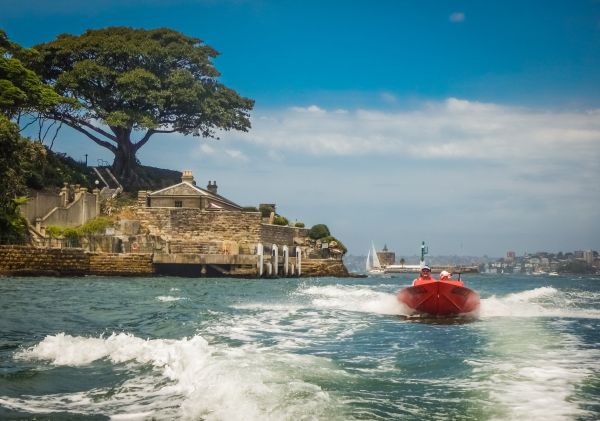 Explore Sydney Harbour. Image credit: Caroline Marschner