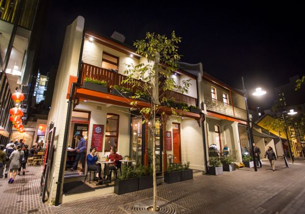 Spice Alley and restaurants along Kensington Street, Chippendale