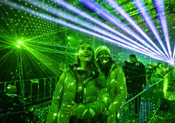 Vivid Sydney 2022 - Enjoying 'Convergence' light installations at the Goods Line - Ultimo - Artist Mandylights