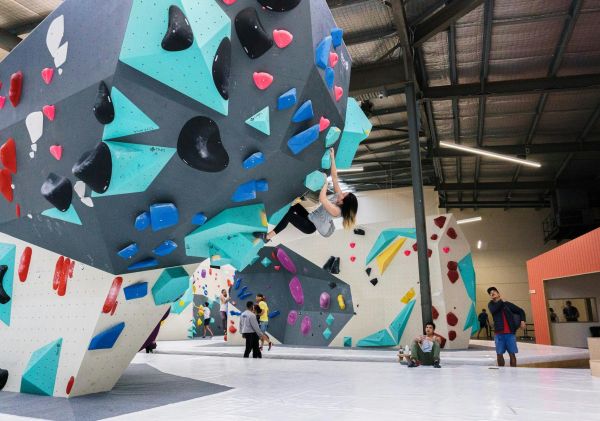 Woman climbing, Blockhaus Bouldering, Marrickville - Credit: Blockhaus Bouldering