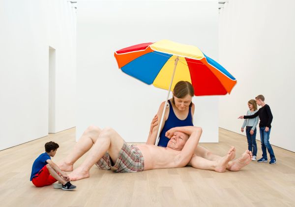 SIAS 25-26 - Ron Mueck: Encounter 