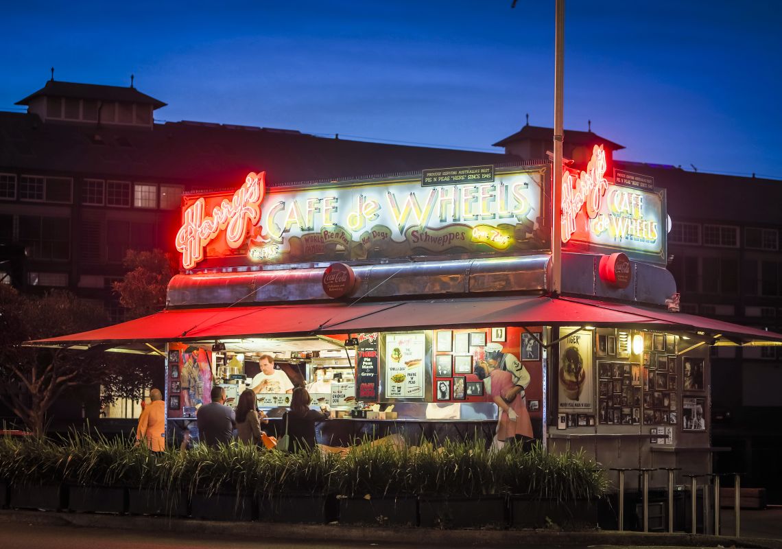 Harry's Cafe de Wheels stand selling Harry's famous pies, Woolloomooloo Harry's Cafe de Wheels stand selling Harry's famous pies, Woolloomooloo