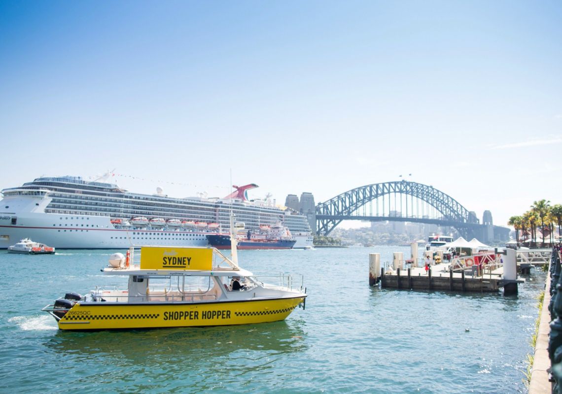 Shopper Hopper, Circular Quay The Shopper Hopper docking at Circulay Quay's eastern pontoon, Sydney