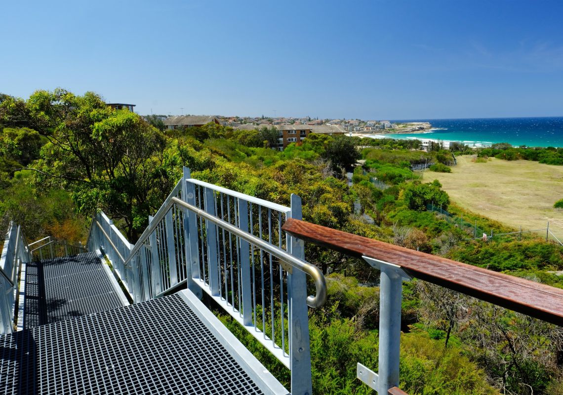 Malabar Headland National Park Western Escarpment Walking Track, Maroubra Malabar Headland National Park Western Escarpment Walking Track in Maroubra, Sydney East