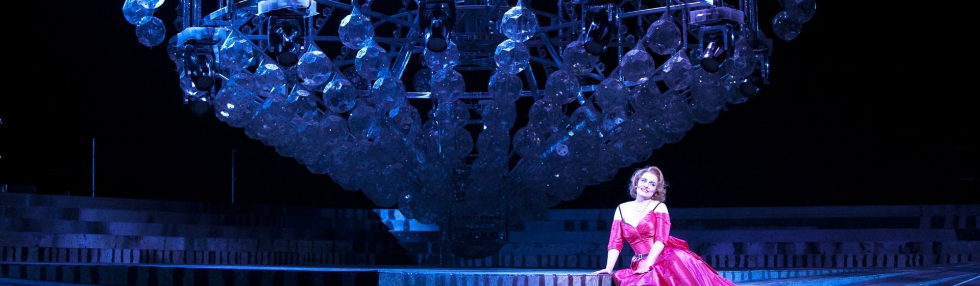 sydney theatre shows see world class theatre shows in sydney