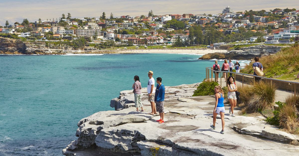 Bondi to Coogee Walk Bondi, Bronte, Coogee Coastal Walk & Maps