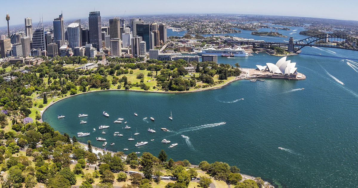 Sydney City Centre - Plan a Holiday - CBD Accommodation & Attractions