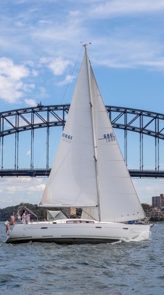 Lunch and Dinner Cruises on Sydney Harbour