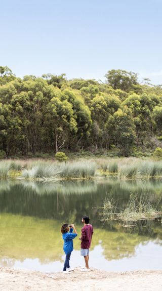 Couple enjoying a visit to Thirlmere Lakes National Park, Thirlmere