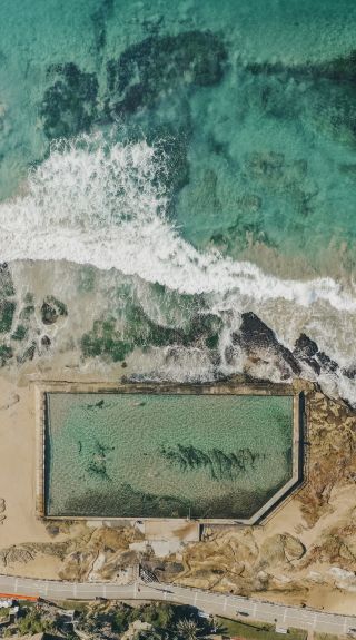 Bird's-eye view over Cronulla Rock Pool in Sydney South