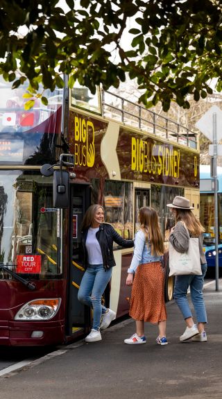 Family boarding the Big Bus Sydney