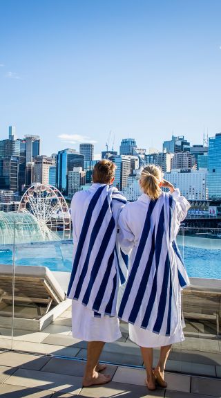 Sofitel Sydney's rooftop pool, Darling Harbour