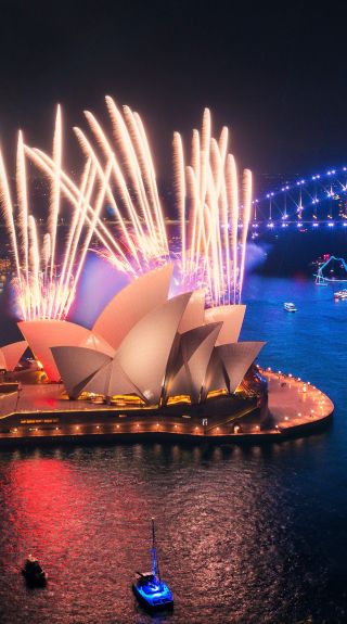オーストラリア記念日にオペラハウスでライブ開催