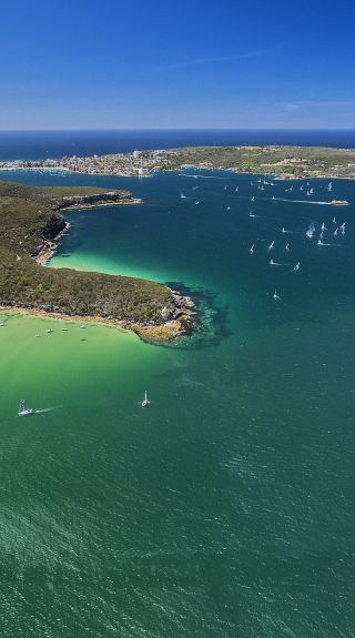 Looking over Grotto Point towards Manly and Sydney Harbour National Park