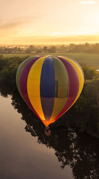 Balloon Aloft, Camden