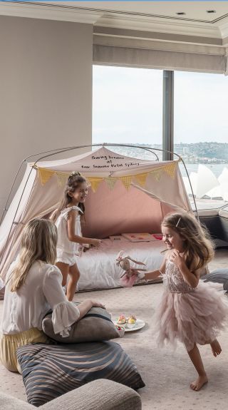 Four Seasons Hotel, Sydney - Credit: Kenseet