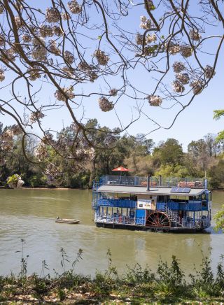 The Hawkesbury Paddlewheeler on the scenic Hawkesbury River in Windsor