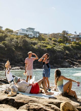 Friends enjoying Gordons Bay, Coogee