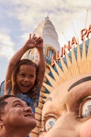 Family enjoying Luna Park Sydney, Milsons Point