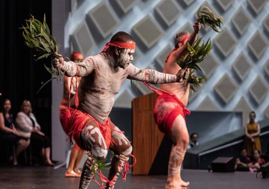 Walangari Karntawarra and Diramu Aboriginal Dance and Didgeridoo in Bondi, Sydney East