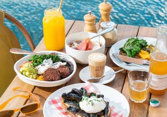 Dining by the water at the Flying Bear Cafe, Kirribilli