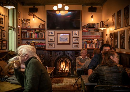 The Glebe Hotel, Glebe