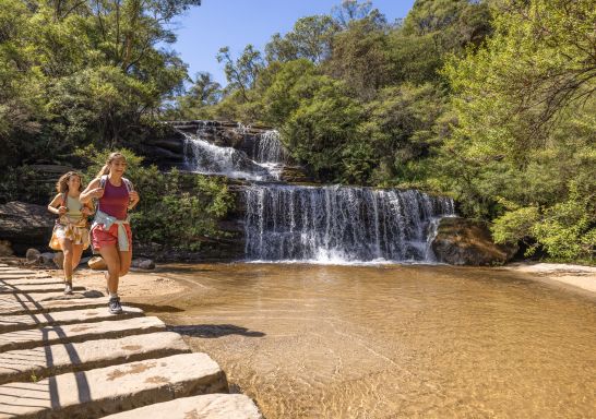 Hiking in the Blue Mountains